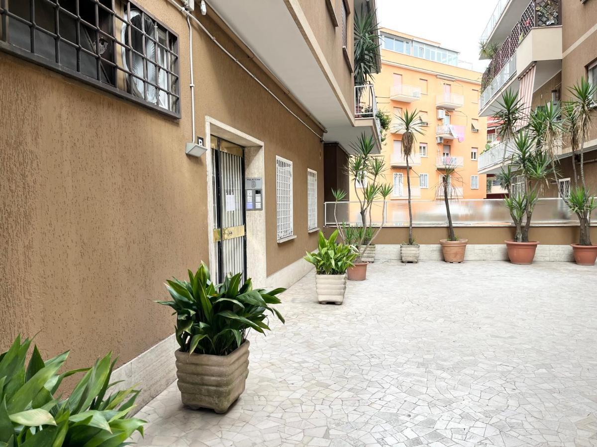 Paula Petra Vatican Apartments Rzym Zewnętrze zdjęcie